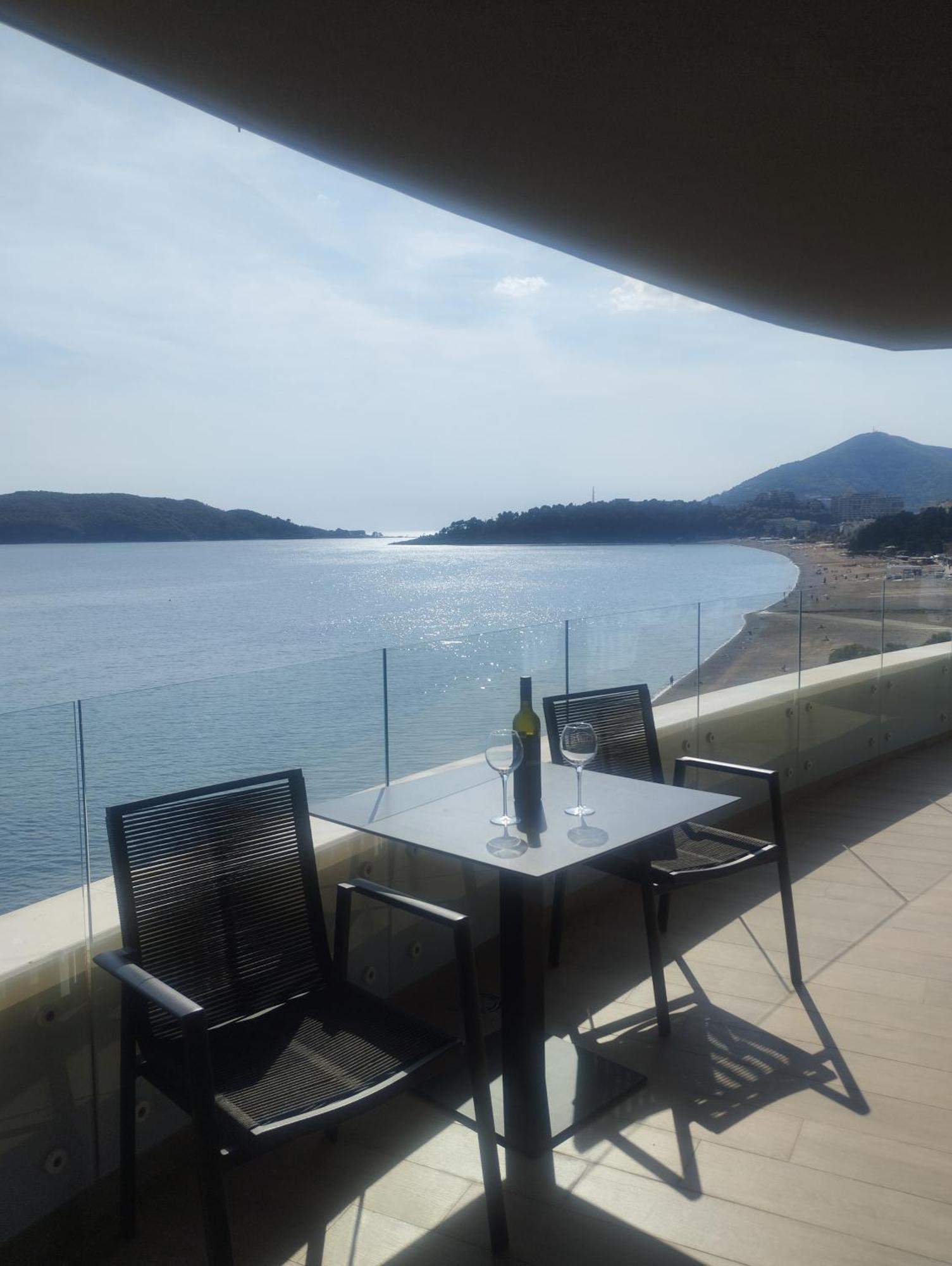 Beachfront Luxury Apartment Budva Pokoj fotografie